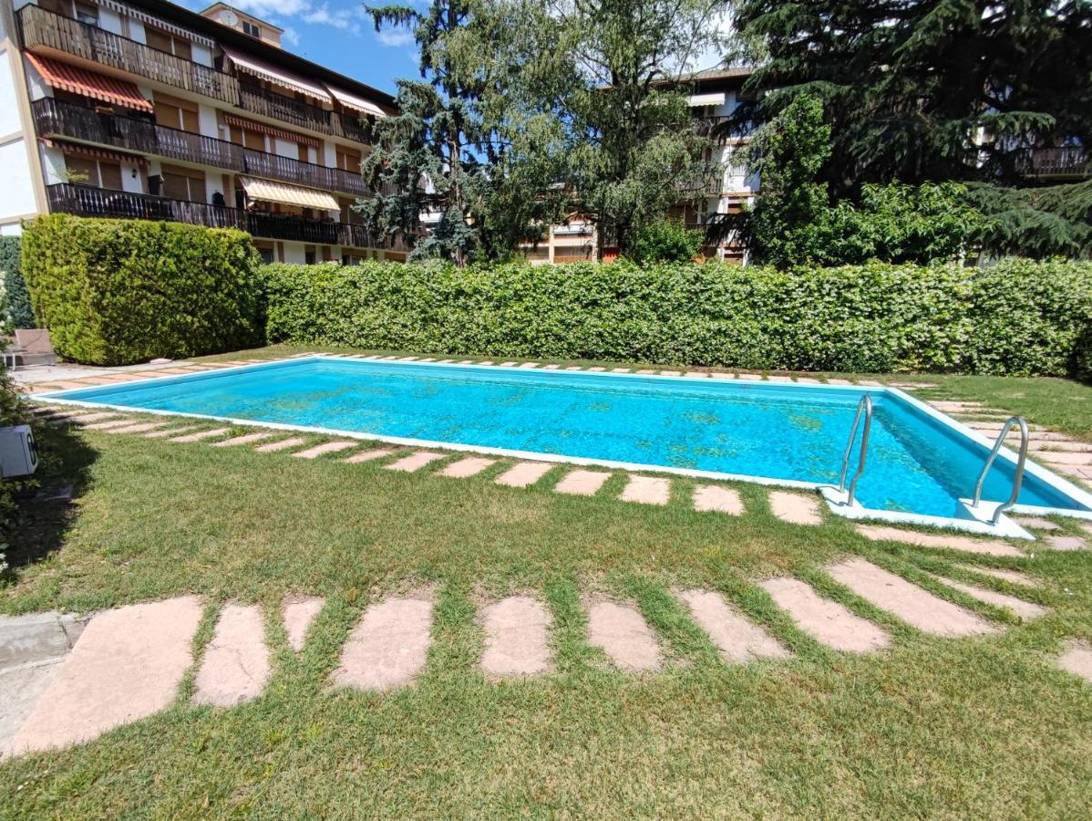 Corn Under: Eigentumswohnung Mit Aussenpool Apartment Merano