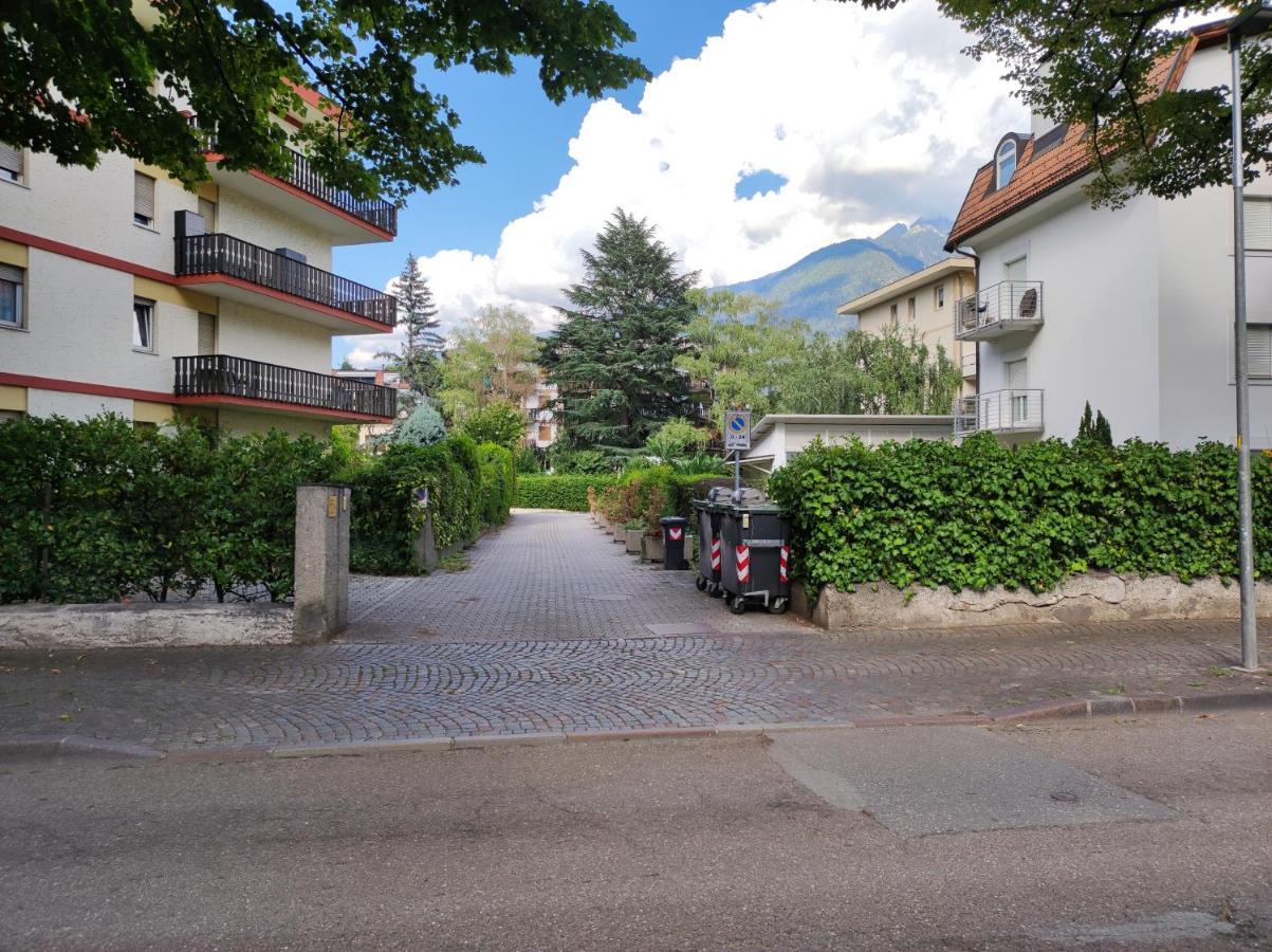 Corn Under: Eigentumswohnung Mit Aussenpool * Merano